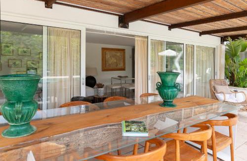 Depressa Villa | Villa Flora