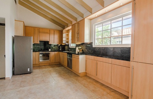 Bubali House | Villa Fontana 2 - Luxury Aruba Villa Near Eagle Beach w/Private Pool