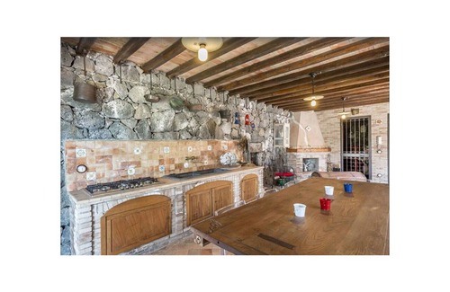 Aci Sant'Antonio Villa | Villa for 6 People with private pool