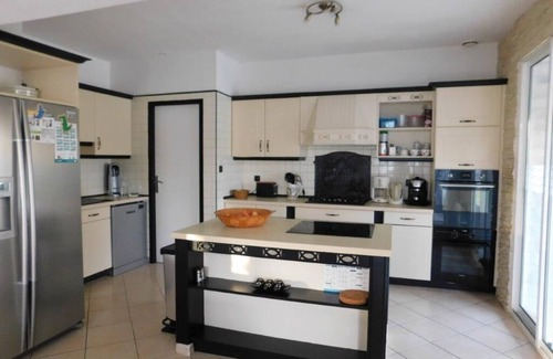 Port-des-Barques House | Villa Foxy - 3* furnished holiday home with private pool in Charente Maritime