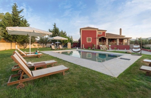 Kalpaki Villa | Villa Froso Eight Bedroom Villa