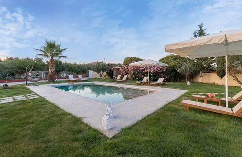 Kalpaki Villa | Villa Froso Eight Bedroom Villa