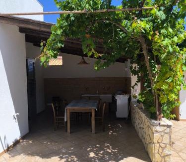 Favignana Villa | ViLLA GASPARE FRONTE MARE