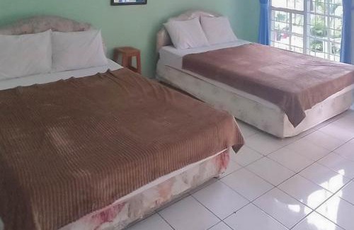 Cilimus Hotel | Villa Getsemani Mitra RedDoorz