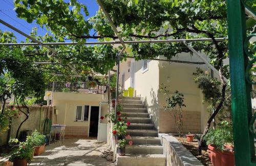 Permet Apartment | Villa Gjata