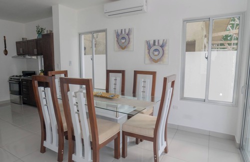 Munoz Villa | VILLA GOLDEN DREAMS GATED COMMUNITY AND SECURED 24 HOURS