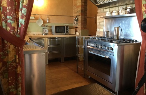 Fermo Villa | Villa Grazia and dependance (total: 14 beds) in the hills with swimming pool