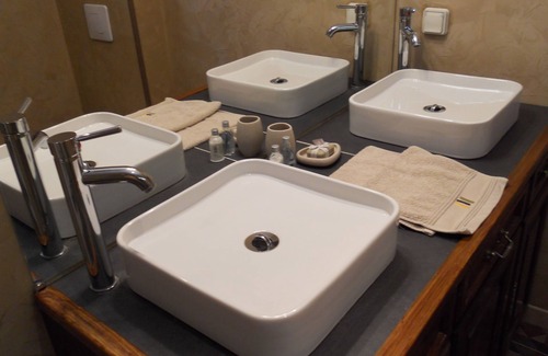 Combas House | Villa Hanna chambres et table d'hôtes