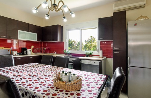 Nea Iraklia Villa | VILLA HARA IN HALKIDIKI