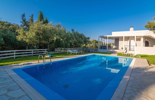 Alonia Villa | Villa Harmony