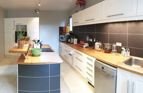 Villennes-sur-Seine Villa | Villa heated pool, central A/C for bedrooms, 30mn to Paris