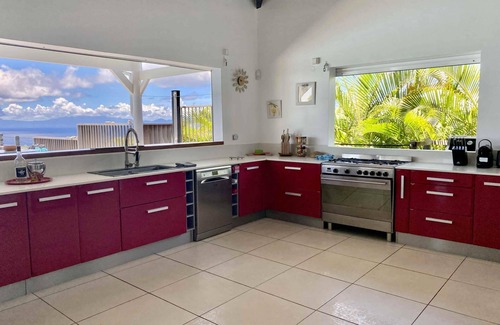 Grand-Bourg Villa | Villa Horizon, offering an incredible view, ideal for 8 people