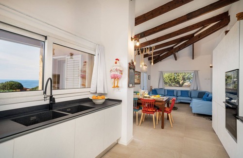 Costa Paradiso Villa | Villa in Costa Paradiso with 5 bedrooms sleeps 10