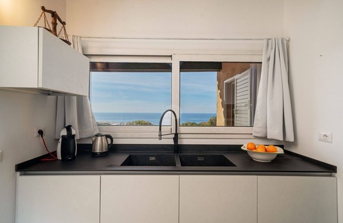 Costa Paradiso Villa | Villa in Costa Paradiso with 5 bedrooms sleeps 10