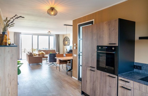 Leons House | Villa in Leons near Frisian Lakes