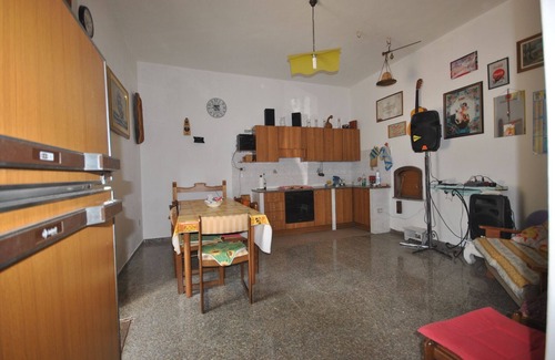 Perfugas Apartment | VILLA IN THE COUNTRYSIDE LAKE VIEW 15 MINUTES FROM THE SEA