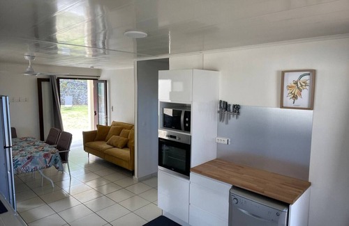 Saint-Philippe House | Villa in the countryside with large garden and magnificent sea view