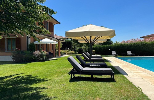 Loro Ciuffenna Villa | Villa in Tuscany with pool