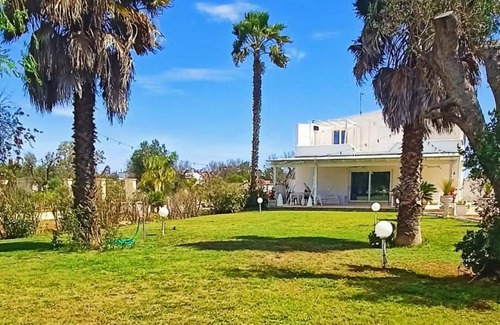 Leverano Apartment | VILLA INDIPENDENTE CON PISCINA