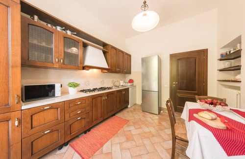 Pomaia Villa | Villa Irene, 10 bedrooms and private pool near Castiglioncello