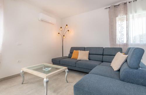 Sveta Nedelja House | Villa Jole, a charming modern villa surrounded by rustic beauty