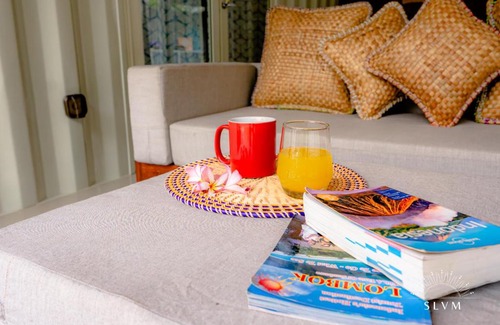 Selong Belanak Villa | VILLA KOTAK shipping containers house