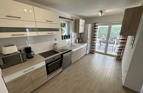 Krk House | Villa KRK (4*): heated pool, Jacuzzi, 150m from the sea, sea view