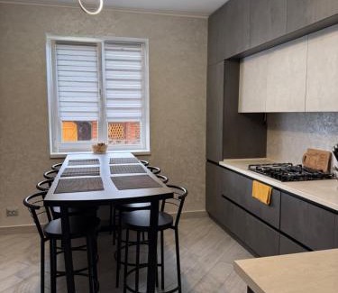 Skhidnytsya House | ViLLA KUMANETS