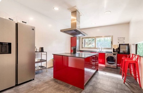 Guadarrama Ski Chalet | Villa la Roca + la casita