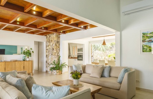 Grand Fond Villa | Villa La Roche dans l’Eau | Ocean View - Located in Beautiful Grand Fond with Private Pool