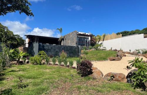 Saint Felix Villa | Villa lagoon view Baie du cap bel ombre