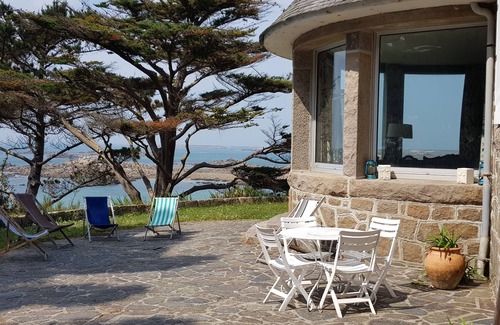 Trebeurden Villa | Villa Lan Kerellec - seafront - 180 degree panoramic view