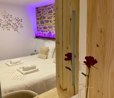La Vicomte-sur-Rance Bed & Breakfast | Villa Lily Spa, chambre d’hôtes avec spa privatif