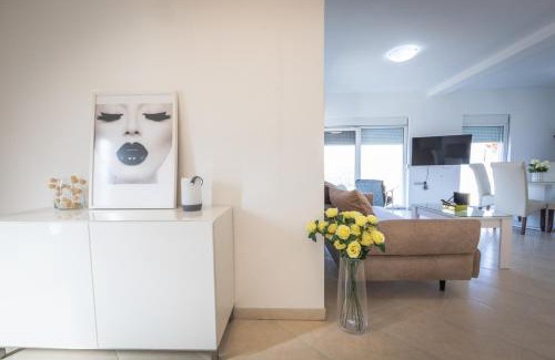 Mrzenci Villa | Villa Luca Christo