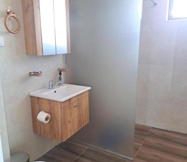 Veles Apartment | Villa Lucija by ROMANTIQUE