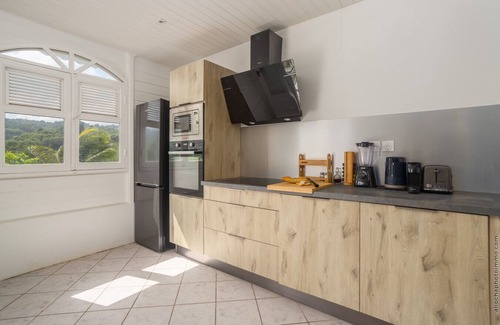 Sainte-Marie Villa | Villa M'Bay : Charm & Sea access