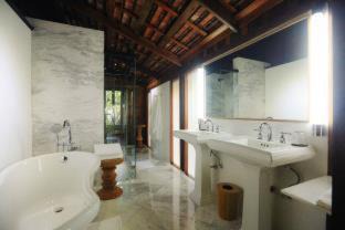 Su Thep Resort | Villa Mahabhirom - SHA Plus