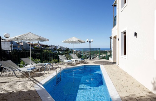 Kirianna Villa | Villa Mahin with pool and sea view