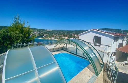 Veliki Drvenik Villa | Villa Marina with a private swimming pool right by the sea