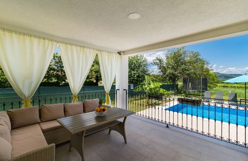 Polje Cepic Villa | Villa Mario with private heated saltwater pool family pet friendly