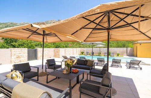 Komolac Villa | Villa MarLea