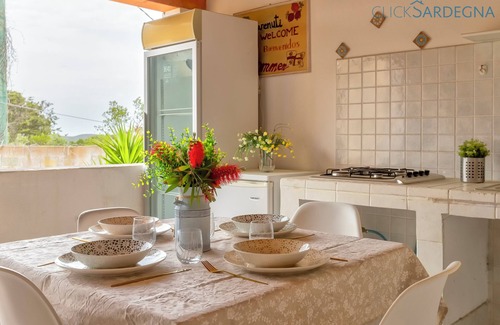 Porto Torres House | Villa Melograno with annexe, exclusive swimming pool surrounded by greenery