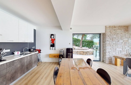 Porto Villa | VILLA MIMOSA - Stunning lake view, private garden, swimming pool and Jacuzzi