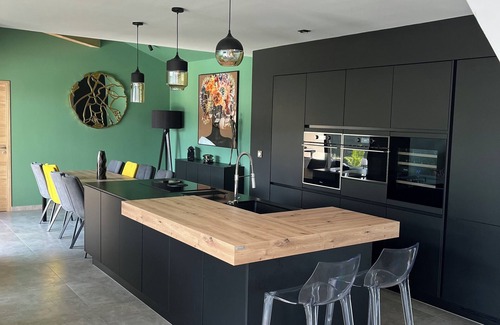 Saint-Romain-de-Popey Villa | Villa Moderne Avec Piscine Chauffée, Idéal Pour Découvrir les Monts du Lyonnais