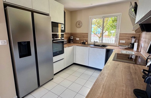 Taussat Villa | Villa Monzie basin