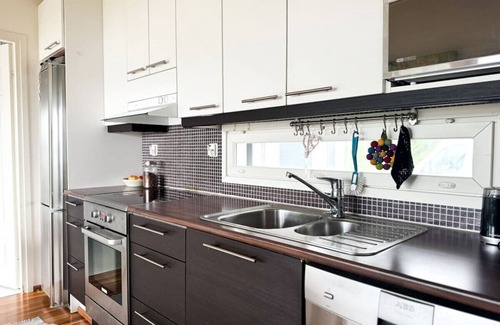 Rovaniemi House | Villa Norva Aurora by BookLapland