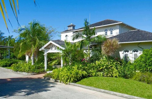 Mount Standfast Villa | Villa Oceana | Ocean View - Located in Beautiful Sugar Hill with Private Pool
