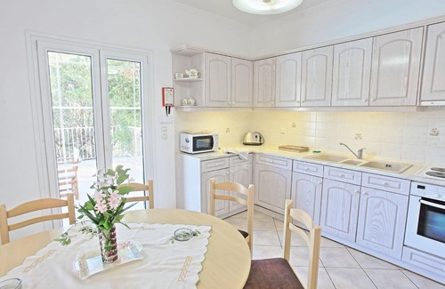 Apraos Villa | Villa Oneiro: Stunning views, private pool, A/C, WiFi