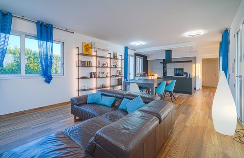 Plemmirio Villa | Villa Opulentia with Pool and Sea View