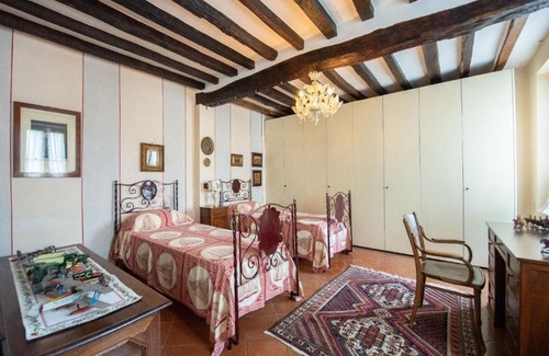 Quattro Castella Bed & Breakfast | Villa Ottocentesca immersa nel verde